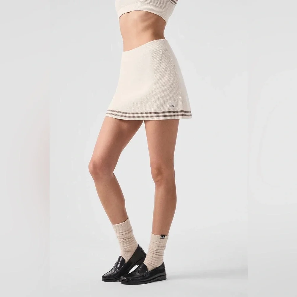 Alo Yoga Tennis Club Sweater Knit Bra & Skirt Set Ivory Gravel Size Small BNWT